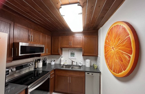 College Park Cottage | THE HIDEAWAY AT COLLEGE PARK