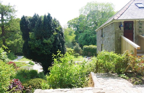 Saint Columb Major Cottage | The Hideaway & Spa Terrace at Tregoose Old Mill