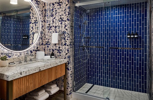 Glencoe Hotel | The Highland Dallas, Curio Collection by Hilton