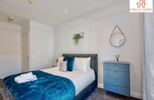 Bridgwater Apartment | The Highstreet Retreat - Luxurious, Central & Spacious! By Hinkley Homes Short Lets & Serviced Accommodation