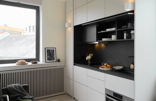 Harrow Apartment | The Hill by Nestor