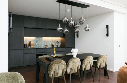 Harrow Apartment | The Hill by Nestor