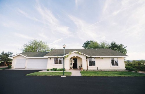 Paso Robles House | The Hillbilly Hideout