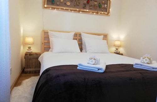 Alfama Apartment | The Hilltop Nest