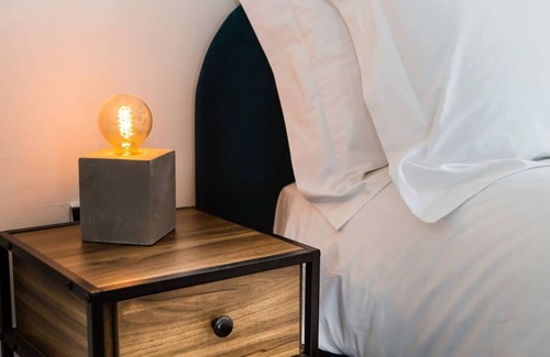 Shipley Apartment | The Hockney Suite at Salts House