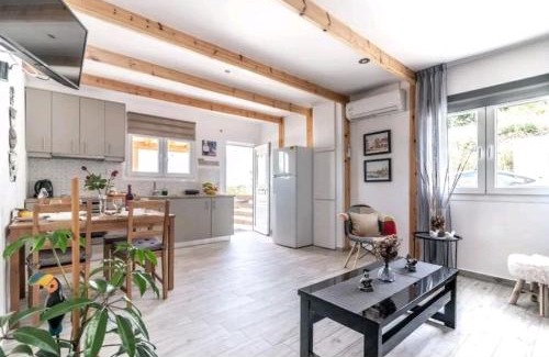 Heraklion Apartment | The Holiday House 3