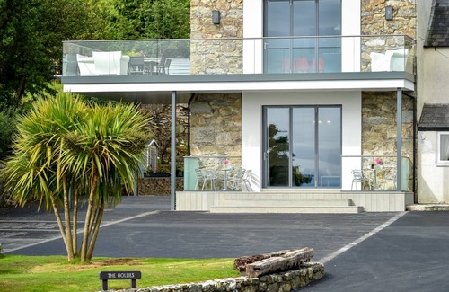 Llanbedrog Cottage | The Hollies