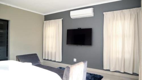 Dr JS Moroka Hotel | The homestead resort