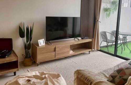 Hulu Kinta Apartment | The Horizon @ Ipoh - Cozy Condo with Balcony Patio