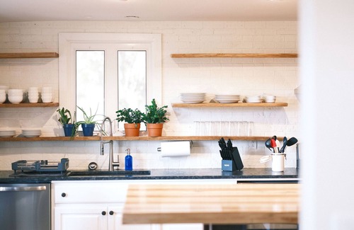 Hendersonville House | The Horse Shoe Farm