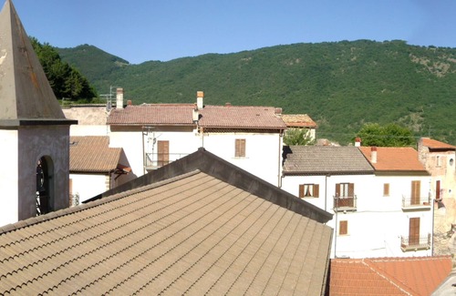 Bisegna House | The House in the Bear Country, San Sebastiano dei Marsi. Heart of the National Park