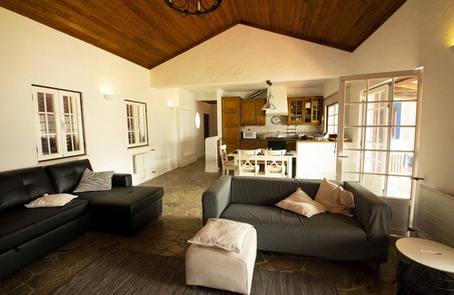 Fornos House | The House of the small Olive Tree