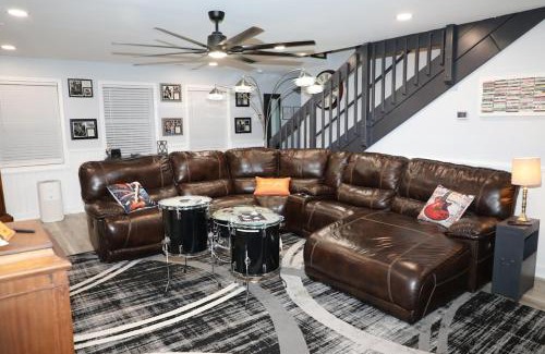 Chalet Village Ski Chalet | The House of Rock