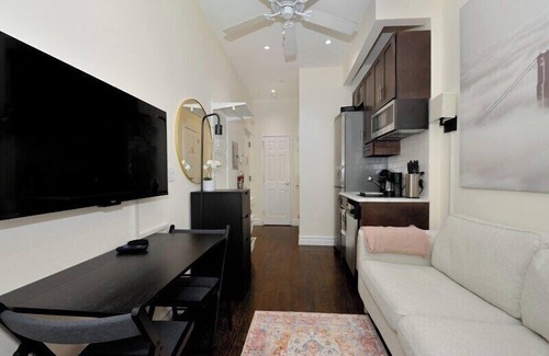 Meatpacking District Apartment | The Hudson II Vibe 8732