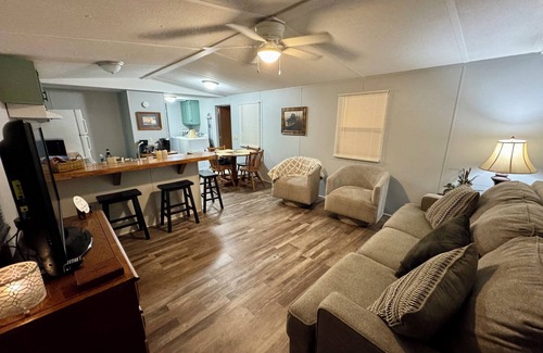 Wynnburg House | The Hut II on Reelfoot Lake