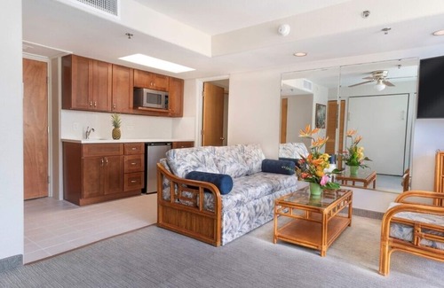 Waikiki Resort | The Imperial Hawaii Resort