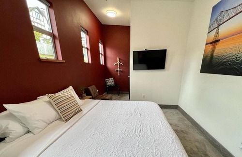 Astoria House | The Inn at 515 15th