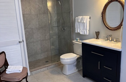 Vicksburg Hotel | The Inn at Cedar Grove