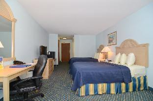 Manitowoc Hotel | The Inn on Maritime Bay, an Ascend Collection Hotel