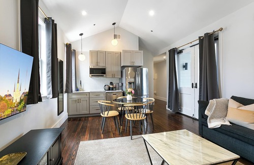 New Orleans Apartment | The Irish House