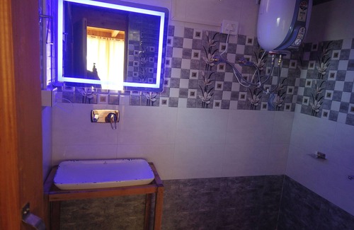 Banjar Hotel | The Isisinga