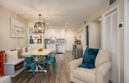 Palmetto Dunes Apartment | The Islander- Luxurious Beach Property