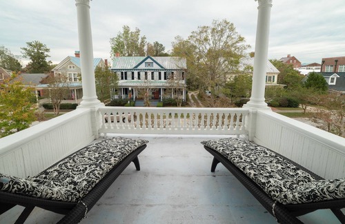 New Bern Bed & Breakfast | The Jarvis at 220