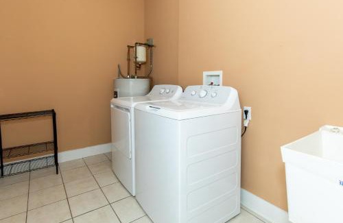 Sandusky Apartment | The Jazz Club Downtown Sandusky