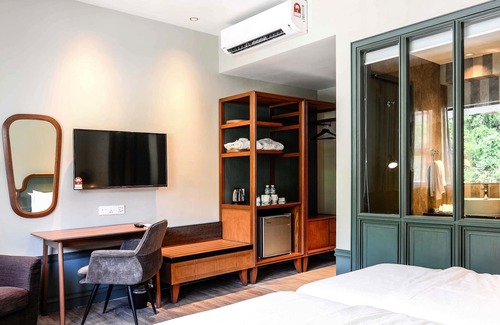 Downtown Kota Kinabalu Hotel | The Jesselton Hotel