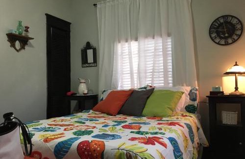 Coral Way House | The Jewel of Little Havana