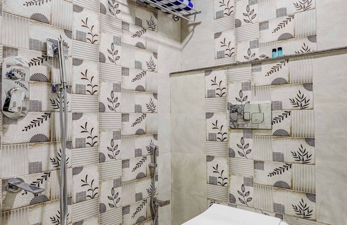 Alwarpet Hotel | The K11 Golden Gate