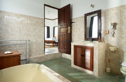 Sidemen Resort | The Kanjeng Signature Sidemen