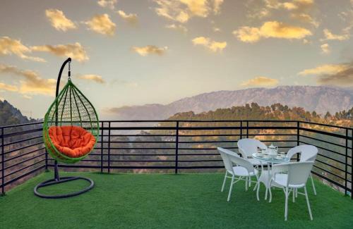 Dharampur Hotel | The Kasauli Western Uphills I Vacations I Family Groups & Events I Forest Treks I Memories I Serviced Apartments I Kasauli By Exotic Stays
