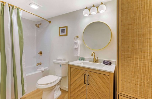 Tucson Hotel | The Kennedy Tucson, SureStay Collection by Best Western