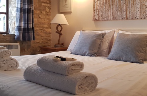Stow-on-the-Wold Hotel | The Kings Arms