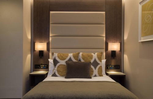 Acton Hotel | The Kings Head Hotel