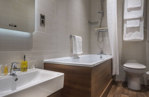 Richmond Hotel | The Kings Head Hotel, Richmond, North Yorkshire