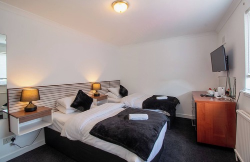 Kinross House | The Kinross Salutation Inn
