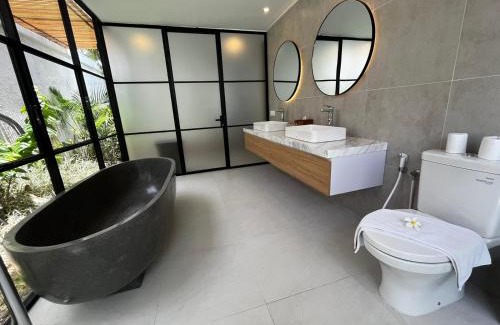 Seminyak Hotel | The Kon's Villa Bali Seminyak