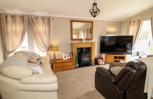 Grantham House | The Lake House