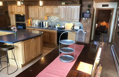 Schroon Lake House | “The Lake house” Private BEACH; SLEEPS 16!