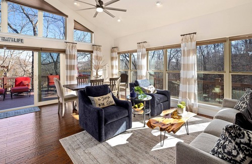 Sylvan Shores House | The Lakeview Retreat - Lake Access!