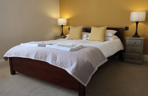 Sandford Hotel | The Lamb Inn