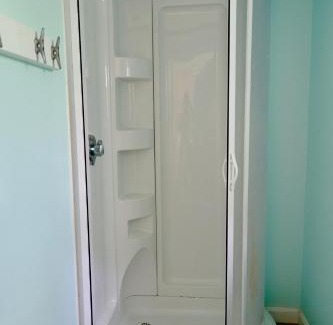 Old Orchard Beach Hotel | The Landings Inn and Cottages at Old Orchard Beach