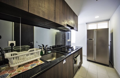 Tanjung Bungah Apartment | The Landmark by Katana