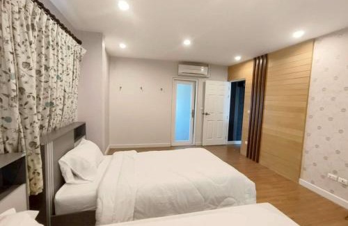 Nong Phueng Villa | The Lanna Lagoon เดอะลานนา ลากูน