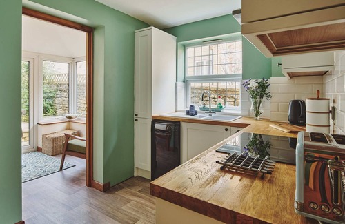 Bourton Bed & Breakfast | The Lansdowne