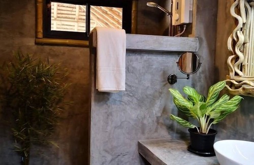 Ko Lanta Hotel | The Lazy Lodge