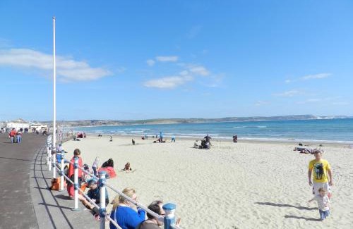 Weymouth Hotel | The Leam Hotel