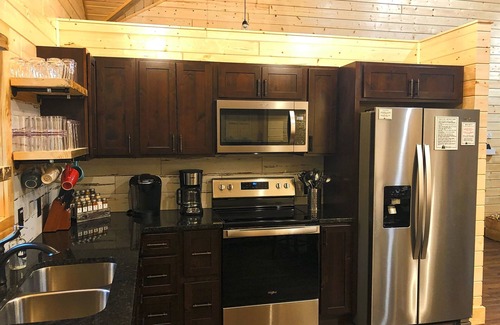 Logan Cabin | The Legacy - Hot tub, fire pit, game room & private playground